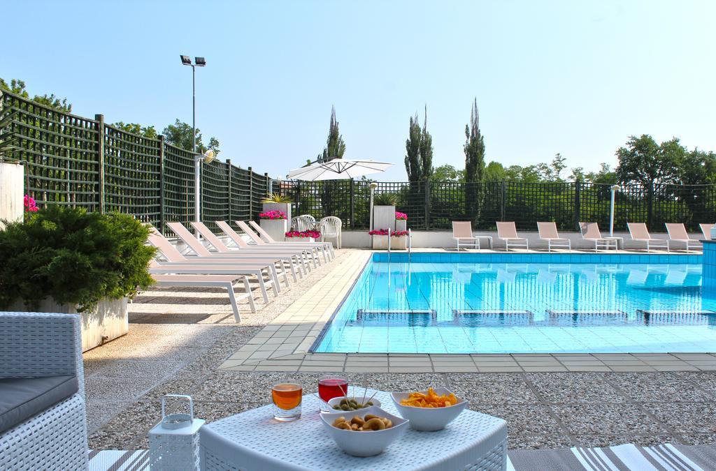 Park Hotel Castrocaro Terme Exterior foto